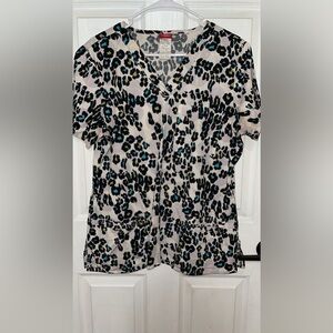 Dickie’s cheetah print scrub top
